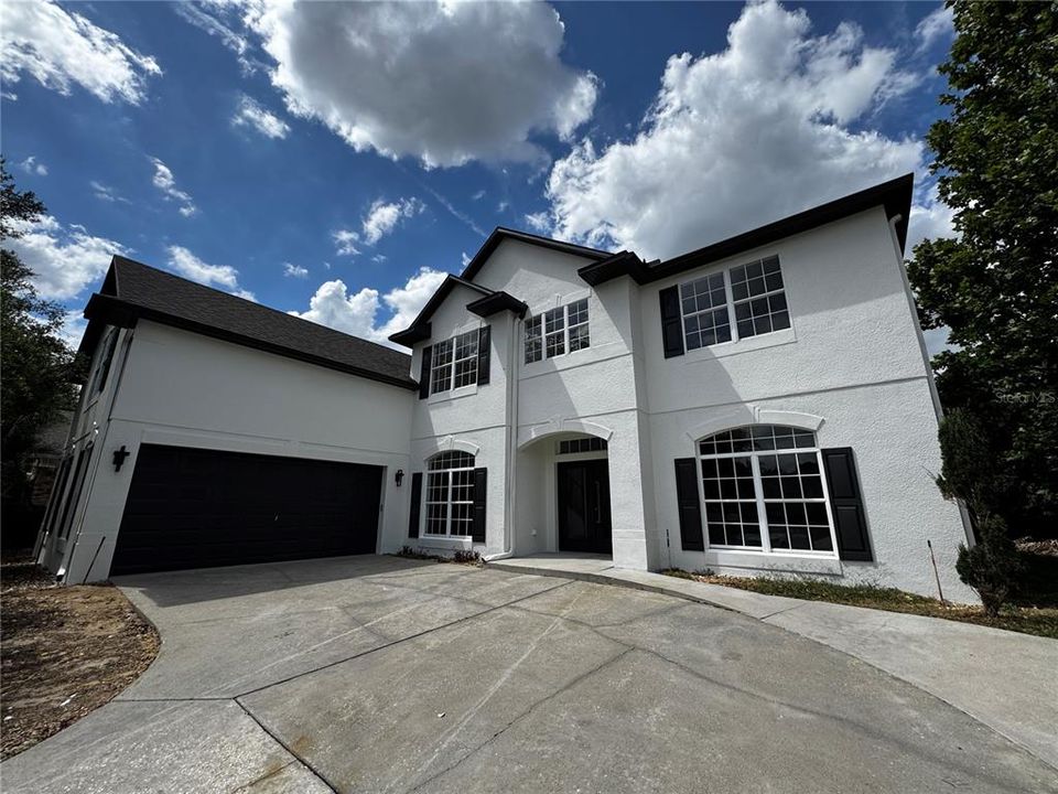 For Sale: $1,059,000 (5 beds, 4 baths, 3951 Square Feet)