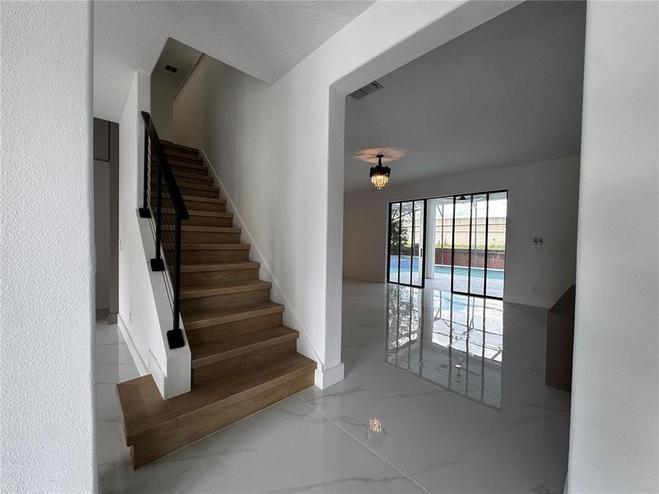 For Sale: $1,059,000 (5 beds, 4 baths, 3951 Square Feet)