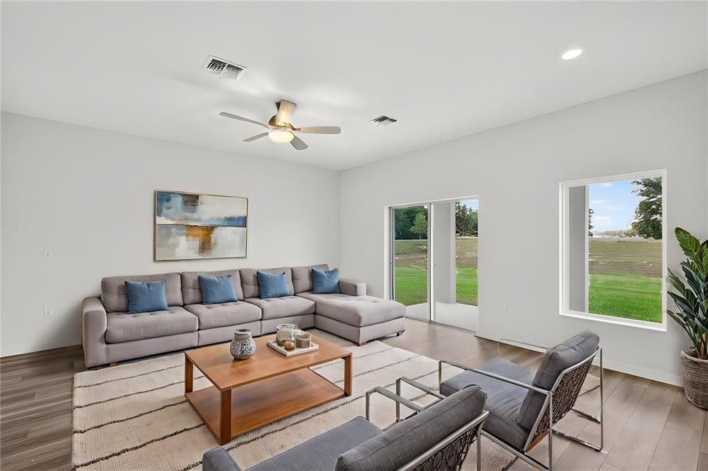 For Sale: $354,900 (4 beds, 2 baths, 1811 Square Feet)