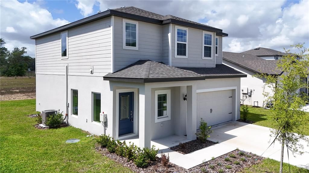 For Sale: $354,900 (4 beds, 2 baths, 1811 Square Feet)
