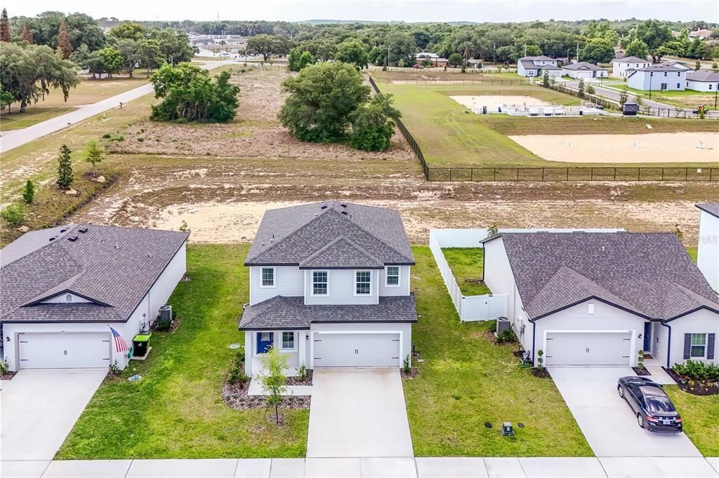 For Sale: $354,900 (4 beds, 2 baths, 1811 Square Feet)
