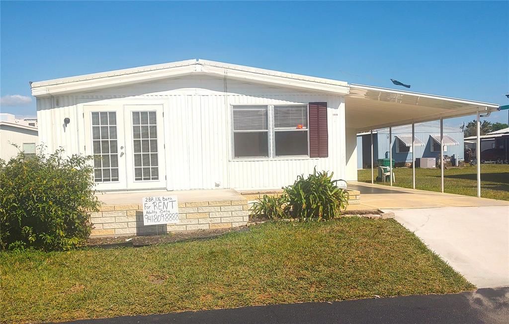 For Rent: $1,650 (2 beds, 2 baths, 1000 Square Feet)