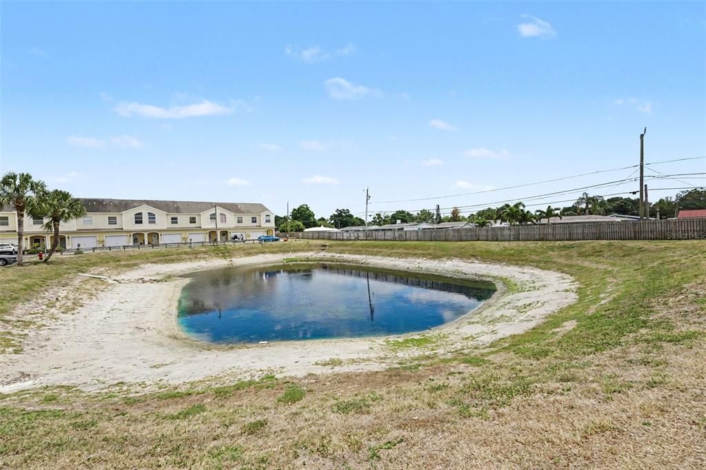 For Sale: $85,000 (1 beds, 1 baths, 870 Square Feet)