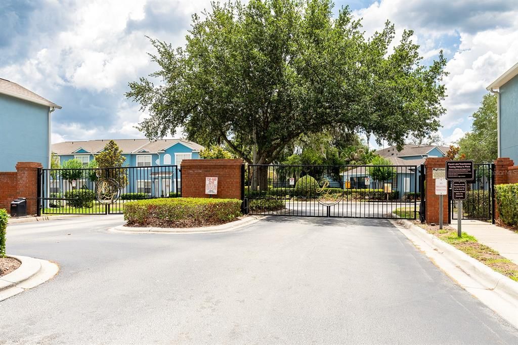 For Rent: $1,700 (2 beds, 2 baths, 1056 Square Feet)