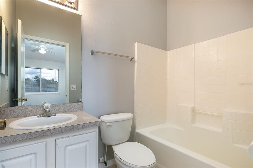 For Rent: $1,700 (2 beds, 2 baths, 1056 Square Feet)