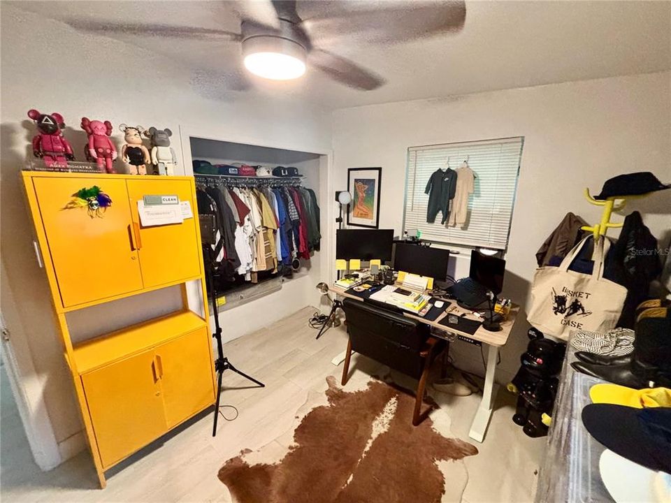 For Rent: $2,295 (3 beds, 1 baths, 1125 Square Feet)