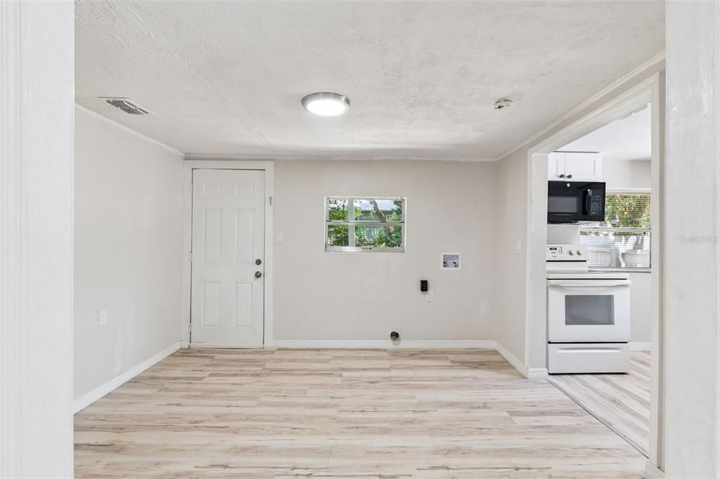 En Venta: $239,900 (3 camas, 1 baños, 933 Pies cuadrados)