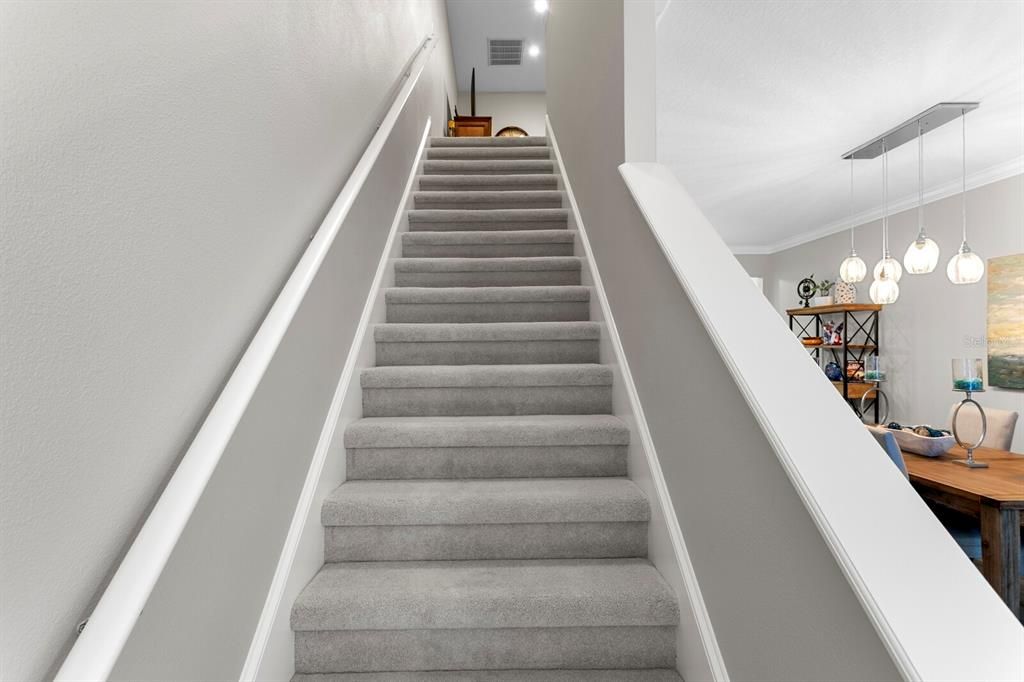 Activo con contrato: $349,999 (2 camas, 2 baños, 1676 Pies cuadrados)