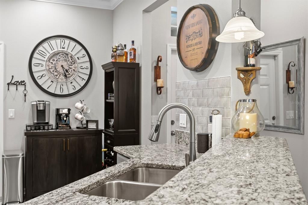 Activo con contrato: $349,999 (2 camas, 2 baños, 1676 Pies cuadrados)