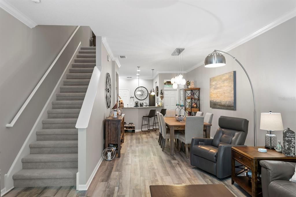 Activo con contrato: $349,999 (2 camas, 2 baños, 1676 Pies cuadrados)
