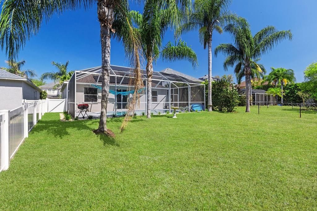 Active With Contract: $399,900 (4 beds, 2 baths, 1756 Square Feet)