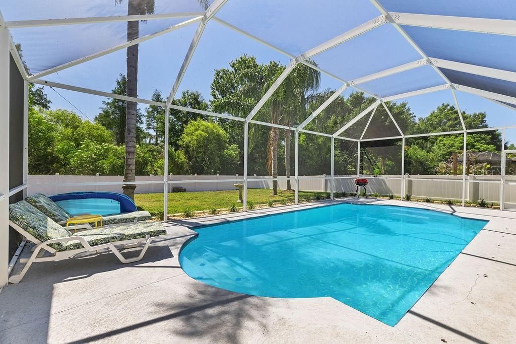 Active With Contract: $399,900 (4 beds, 2 baths, 1756 Square Feet)