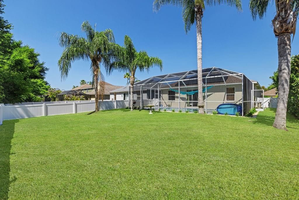 Active With Contract: $399,900 (4 beds, 2 baths, 1756 Square Feet)