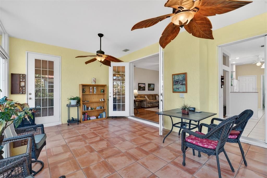 Activo con contrato: $339,000 (2 camas, 2 baños, 1692 Pies cuadrados)