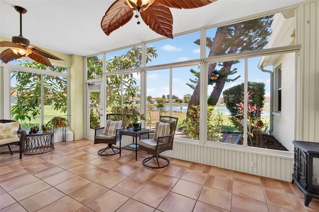 Activo con contrato: $339,000 (2 camas, 2 baños, 1692 Pies cuadrados)