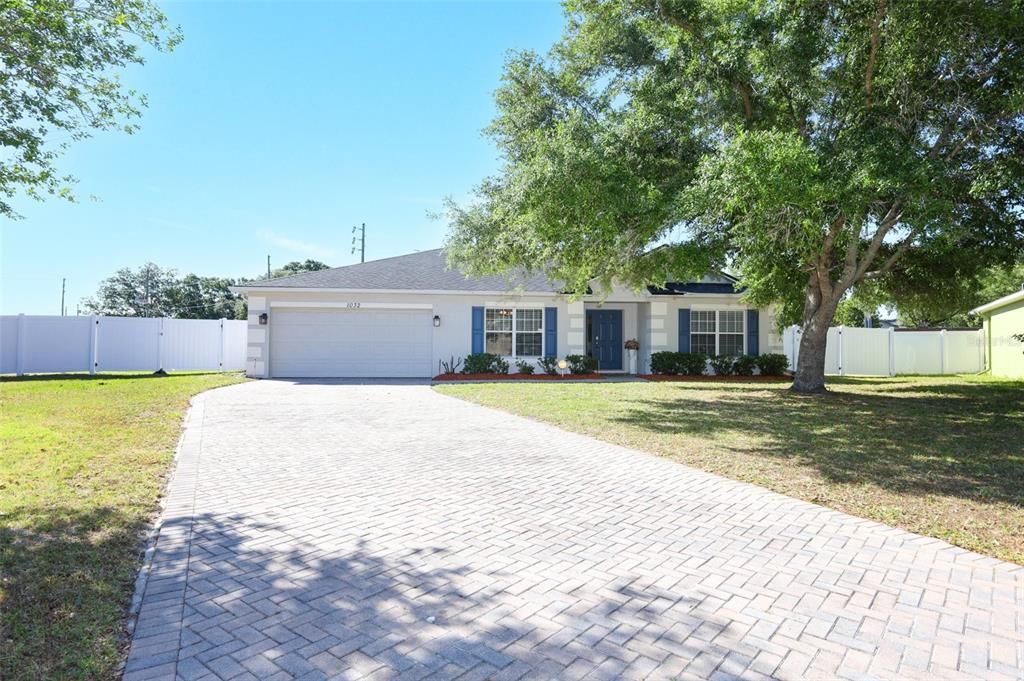 Active With Contract: $529,990 (5 beds, 2 baths, 2487 Square Feet)