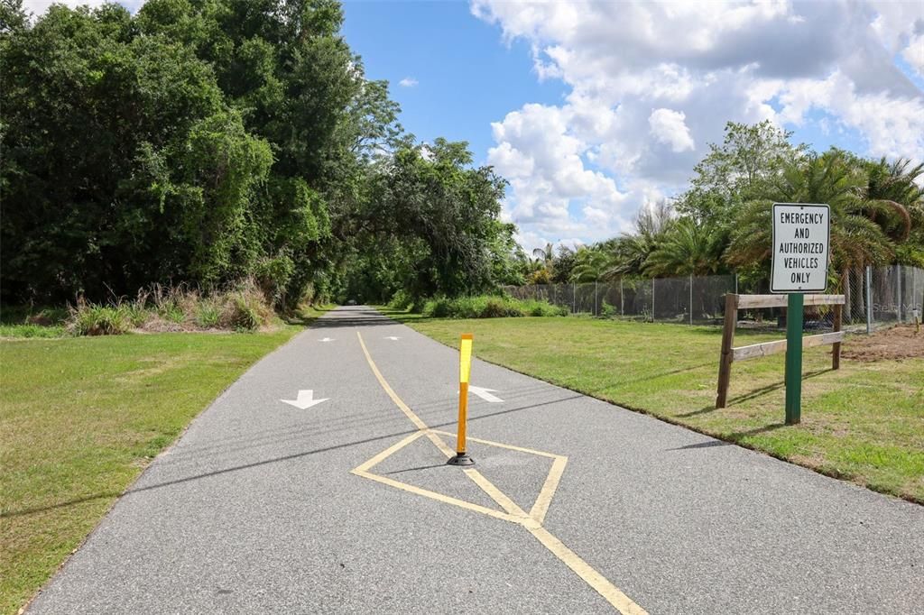 Active With Contract: $529,990 (5 beds, 2 baths, 2487 Square Feet)