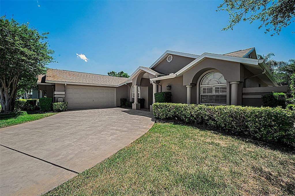 Active With Contract: $749,900 (3 beds, 2 baths, 2078 Square Feet)