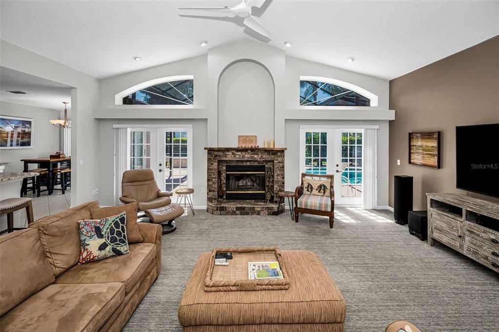 Active With Contract: $749,900 (3 beds, 2 baths, 2078 Square Feet)