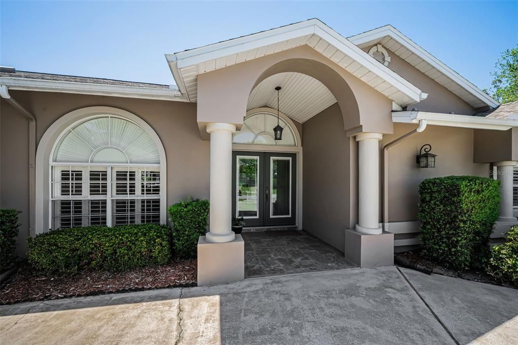 Active With Contract: $749,900 (3 beds, 2 baths, 2078 Square Feet)