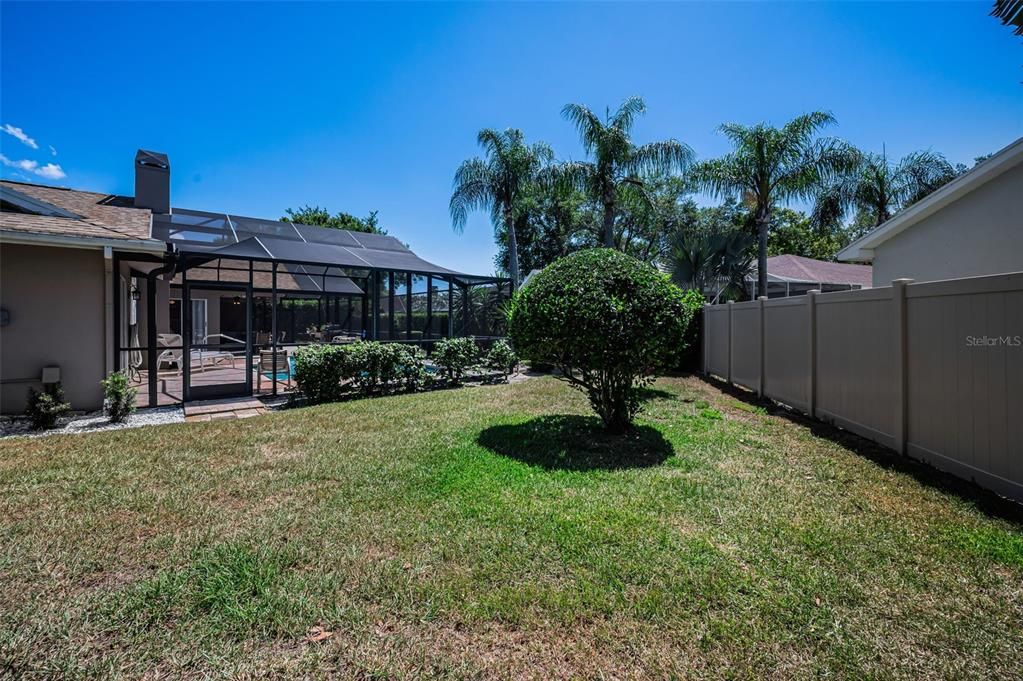 Active With Contract: $749,900 (3 beds, 2 baths, 2078 Square Feet)