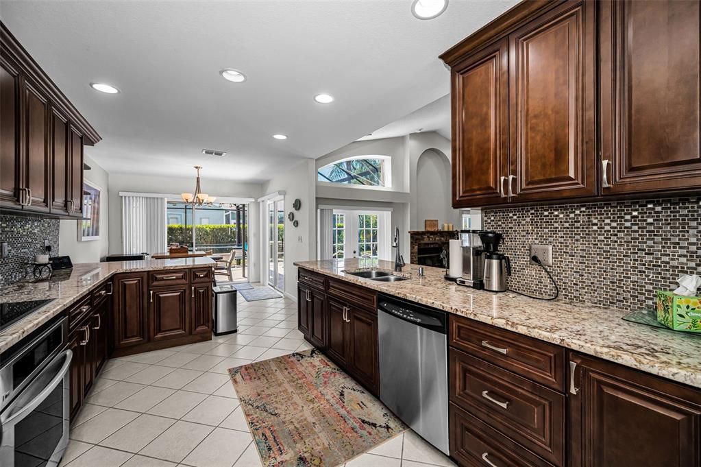 Active With Contract: $749,900 (3 beds, 2 baths, 2078 Square Feet)