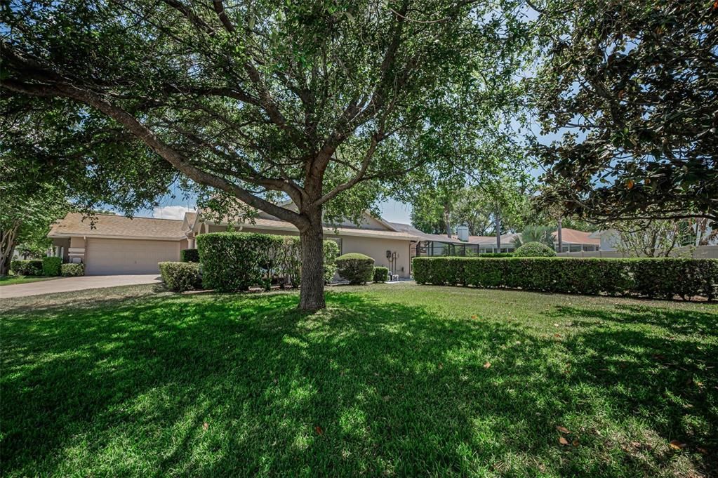 Active With Contract: $749,900 (3 beds, 2 baths, 2078 Square Feet)