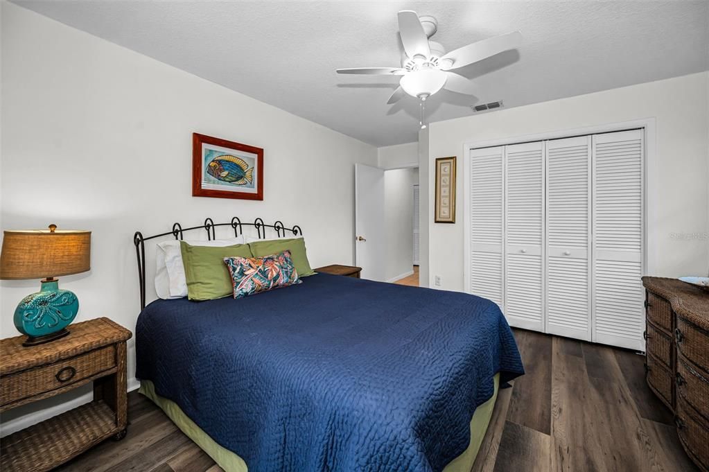 Active With Contract: $749,900 (3 beds, 2 baths, 2078 Square Feet)