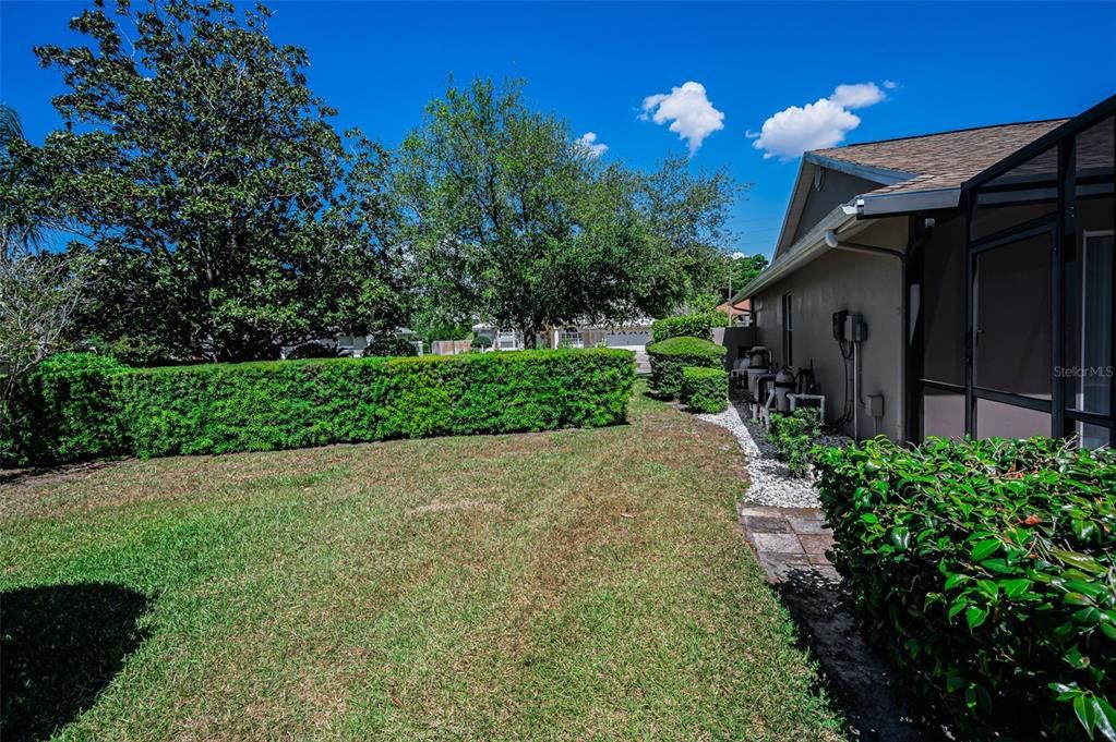 Active With Contract: $749,900 (3 beds, 2 baths, 2078 Square Feet)