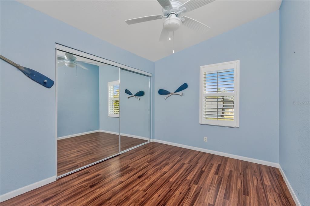 Activo con contrato: $185,000 (2 camas, 2 baños, 1128 Pies cuadrados)