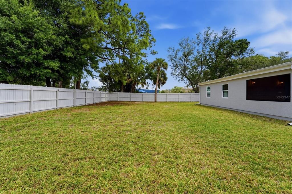 Active With Contract: $254,900 (3 beds, 1 baths, 1205 Square Feet)