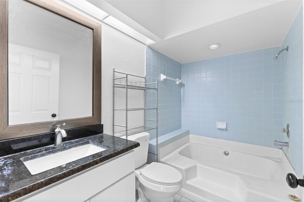 Active With Contract: $380,000 (3 beds, 2 baths, 1608 Square Feet)