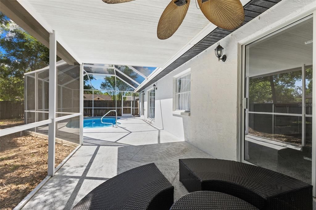 Active With Contract: $380,000 (3 beds, 2 baths, 1608 Square Feet)
