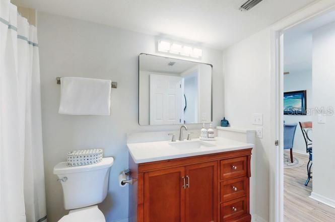For Rent: $2,800 (2 beds, 2 baths, 1053 Square Feet)