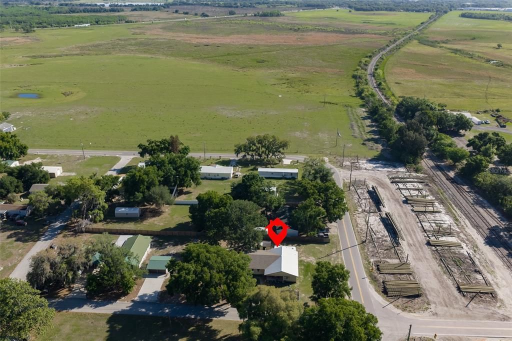 For Sale: $160,000 (2 beds, 1 baths, 1024 Square Feet)