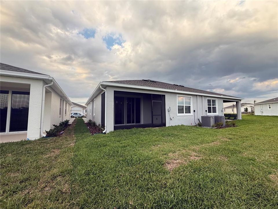 For Rent: $2,500 (3 beds, 2 baths, 1565 Square Feet)