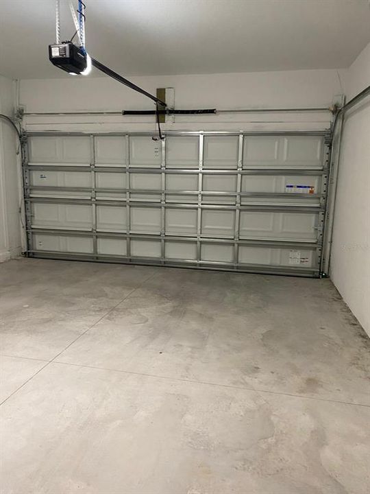 For Rent: $2,500 (3 beds, 2 baths, 1565 Square Feet)