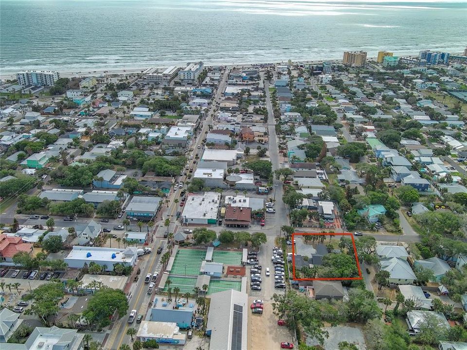 En Venta: $1,490,000 (4 camas, 3 baños, 1104 Pies cuadrados)