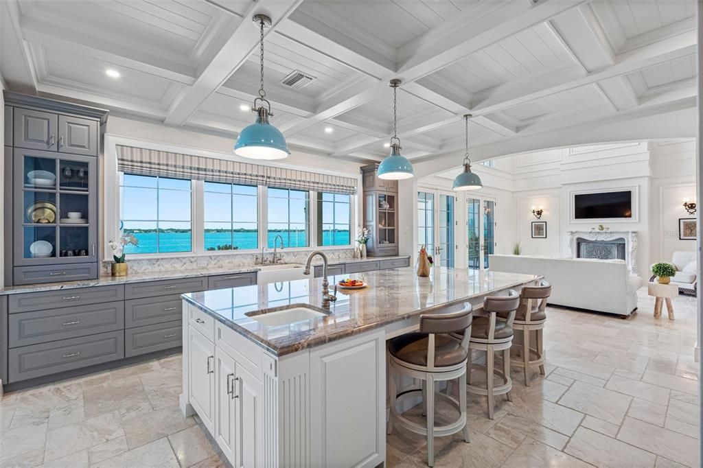 For Sale: $11,900,000 (5 beds, 5 baths, 6527 Square Feet)