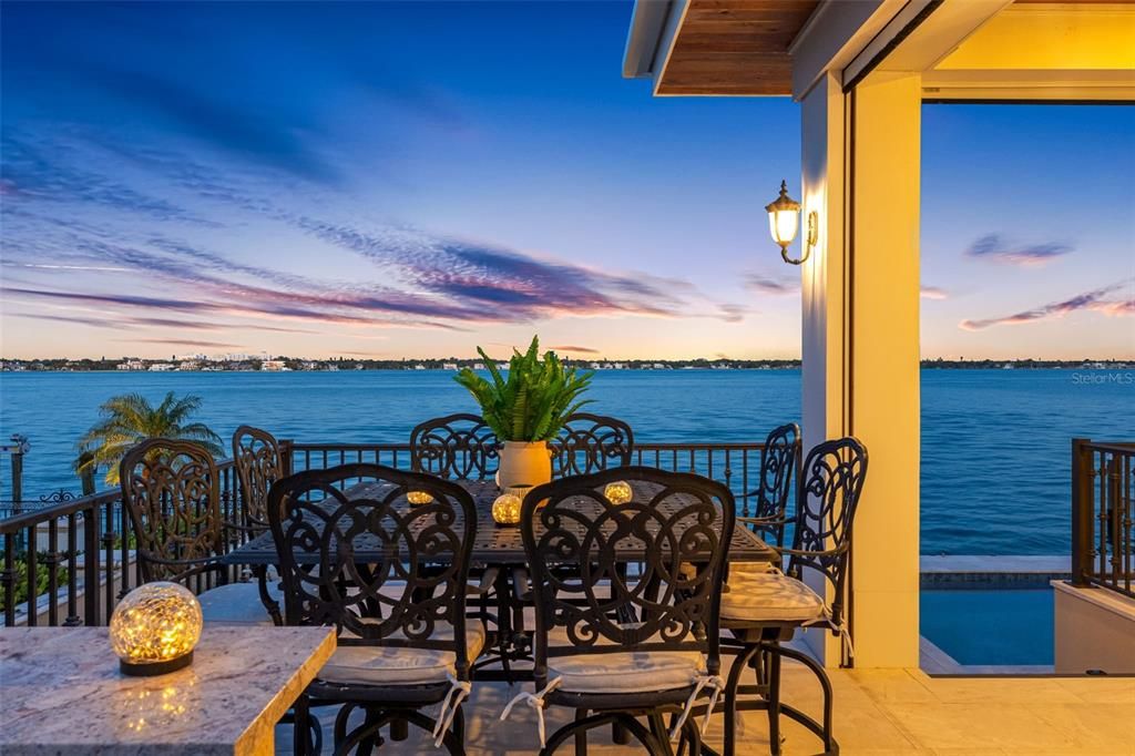 For Sale: $11,900,000 (5 beds, 5 baths, 6527 Square Feet)