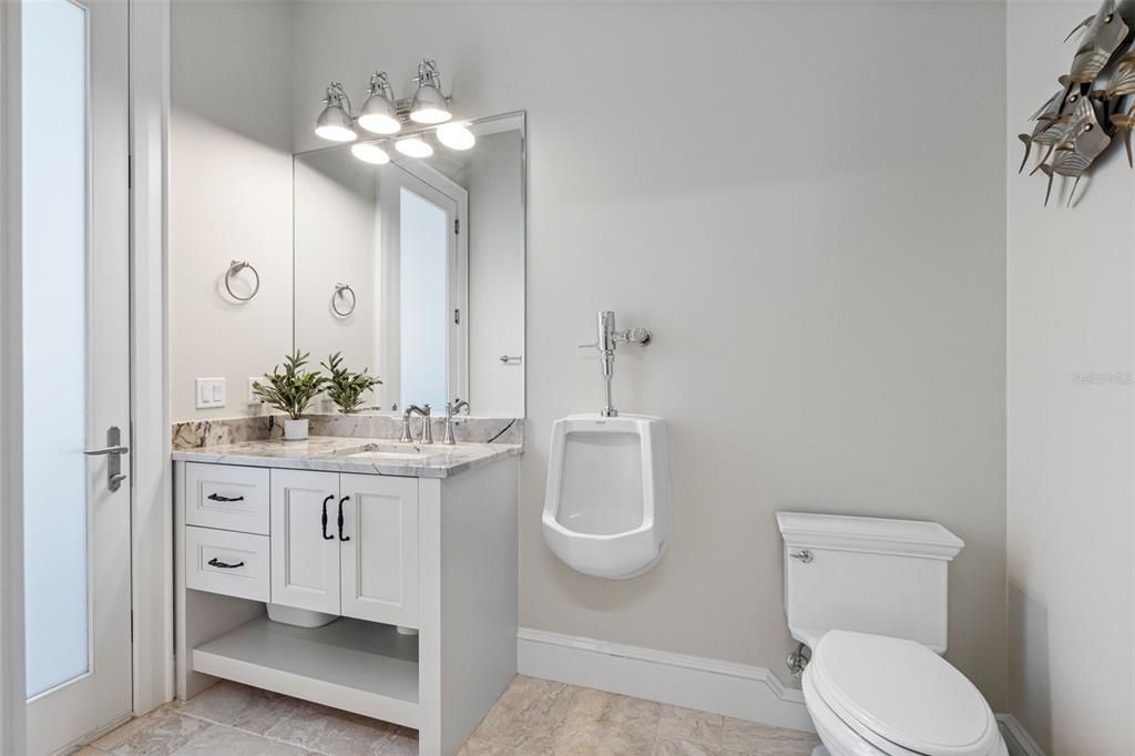 For Sale: $11,900,000 (5 beds, 5 baths, 6527 Square Feet)