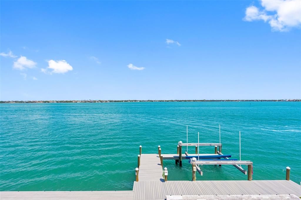 For Sale: $11,900,000 (5 beds, 5 baths, 6527 Square Feet)