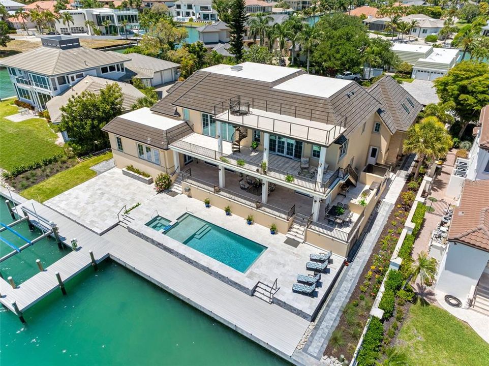 For Sale: $11,900,000 (5 beds, 5 baths, 6527 Square Feet)