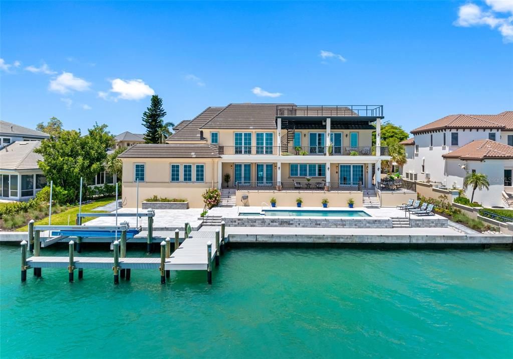 For Sale: $11,900,000 (5 beds, 5 baths, 6527 Square Feet)
