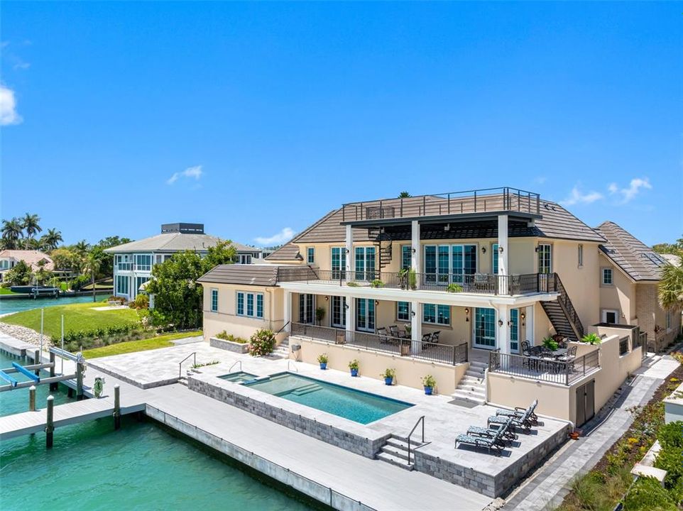 For Sale: $11,900,000 (5 beds, 5 baths, 6527 Square Feet)