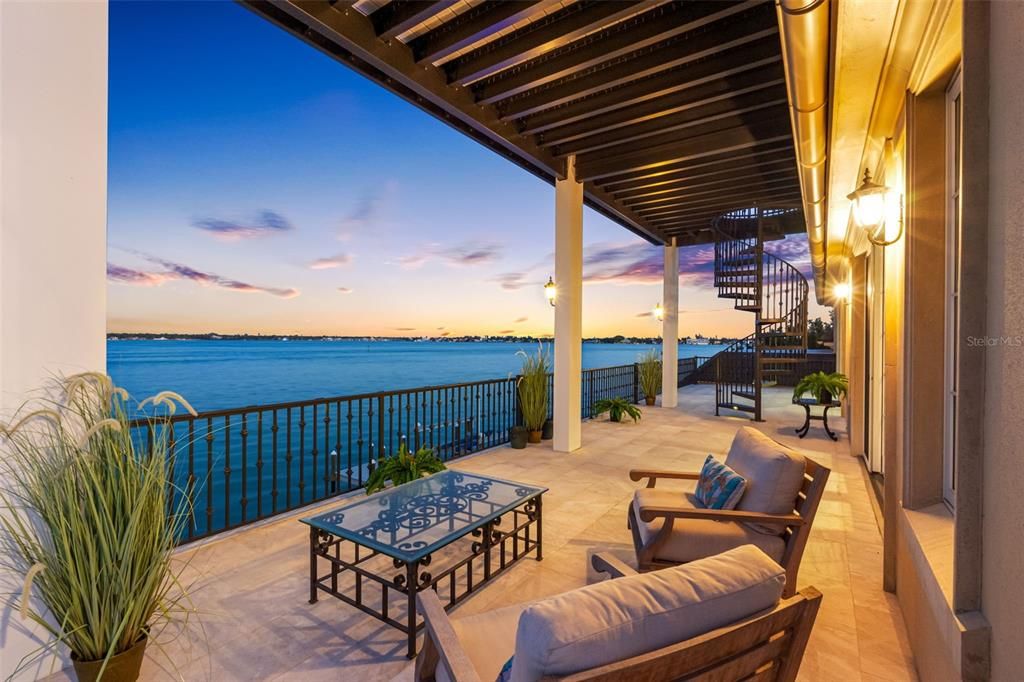 For Sale: $11,900,000 (5 beds, 5 baths, 6527 Square Feet)