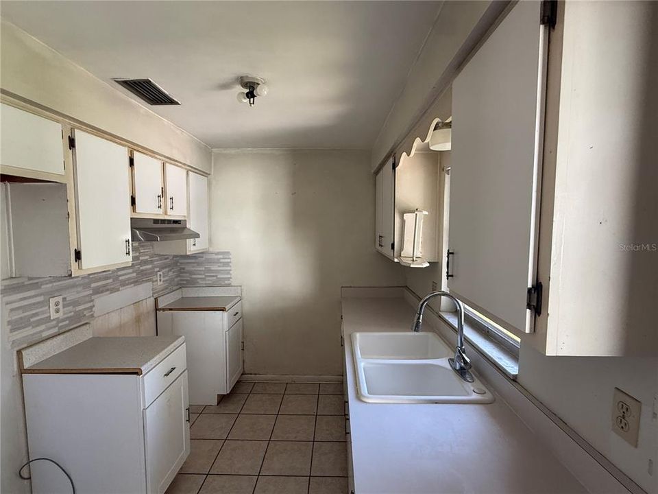 En Venta: $330,000 (3 camas, 2 baños, 1194 Pies cuadrados)