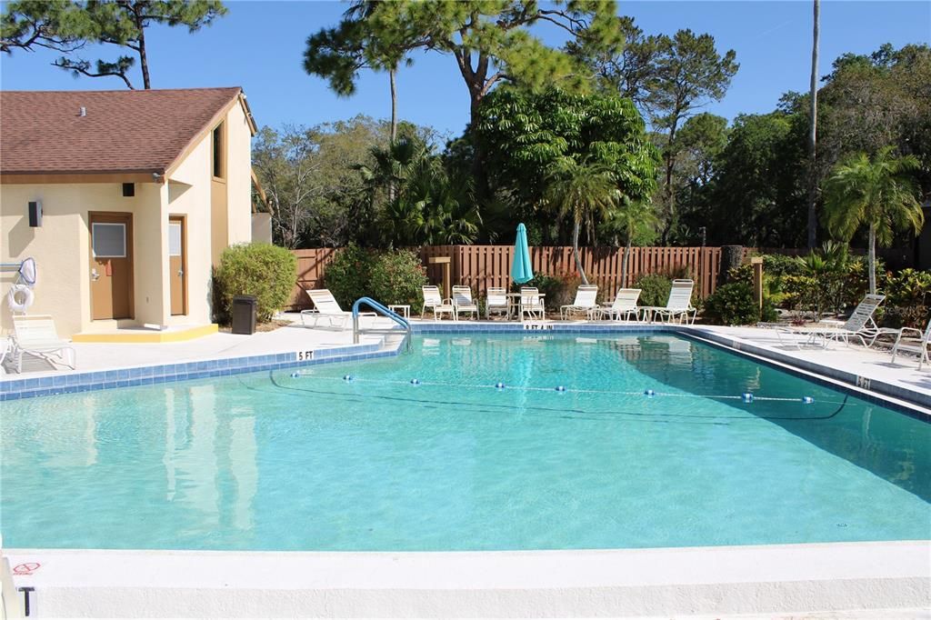 For Rent: $2,895 (3 beds, 2 baths, 1900 Square Feet)