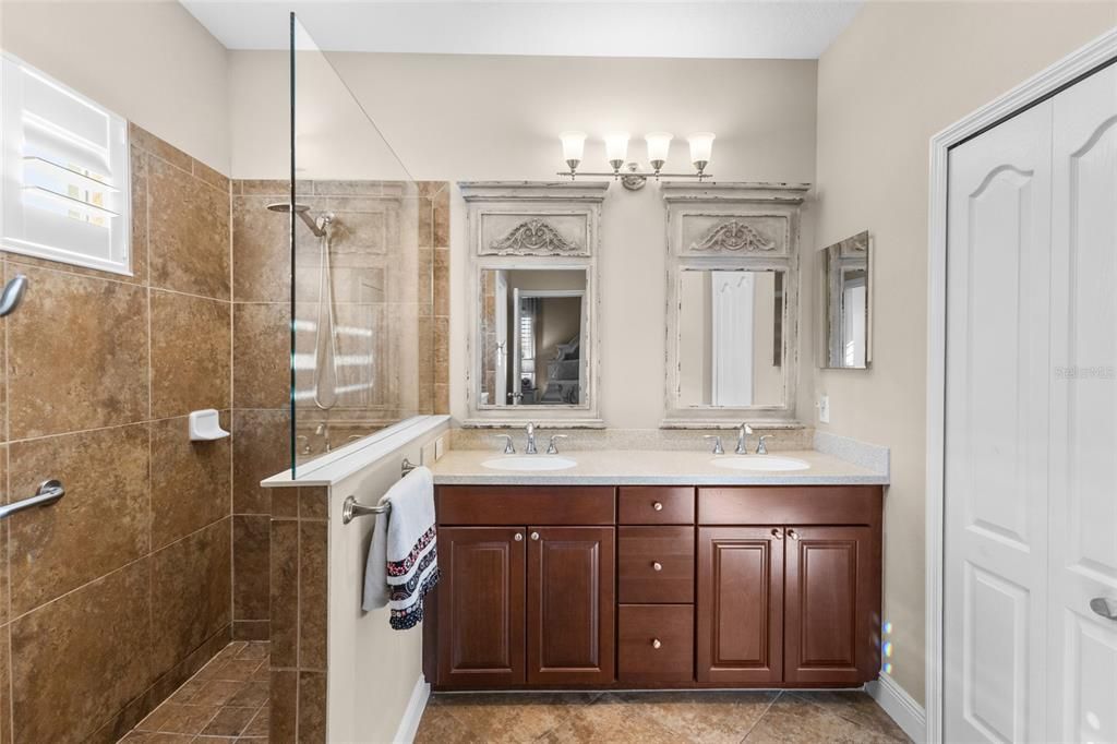 Active With Contract: $535,000 (3 beds, 2 baths, 1511 Square Feet)