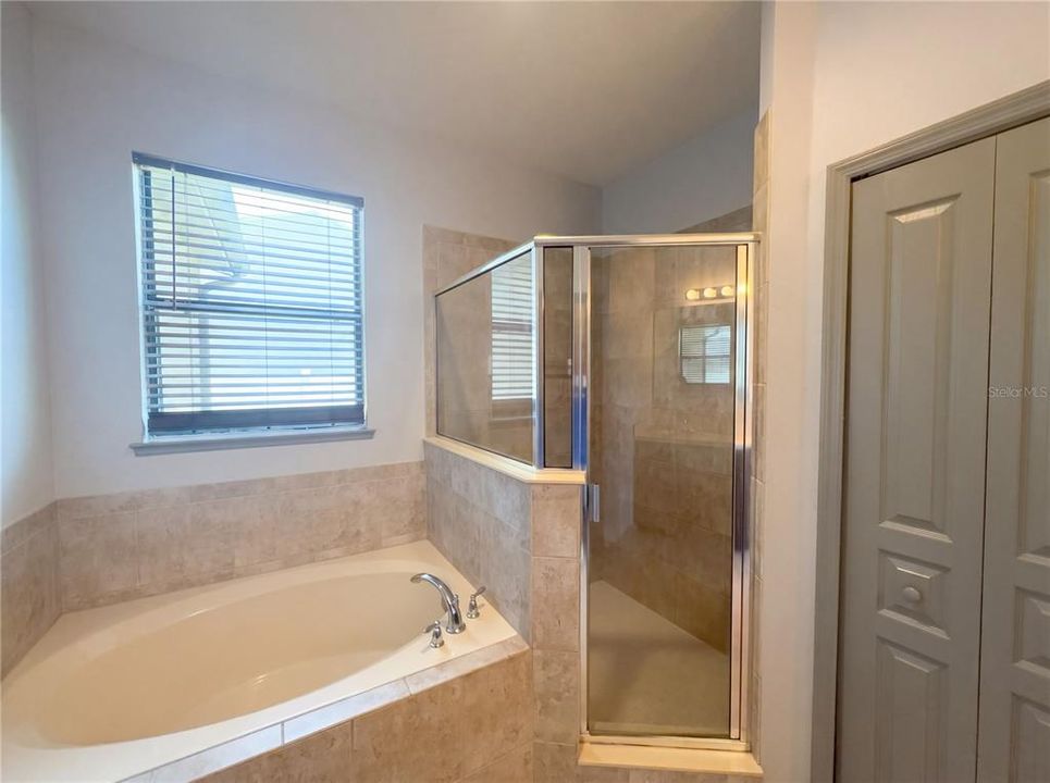 Active With Contract: $360,000 (4 beds, 2 baths, 2178 Square Feet)